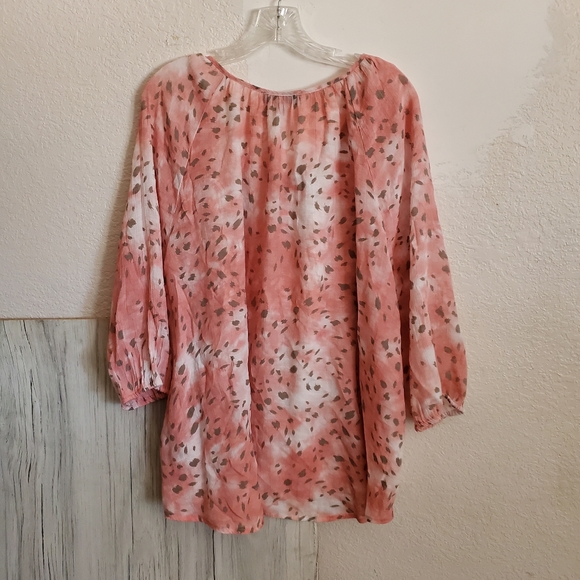 Fred David Women's 2X Semi-sheer Pink Cheetah Print Boho Blouse - Picture 9 of 10